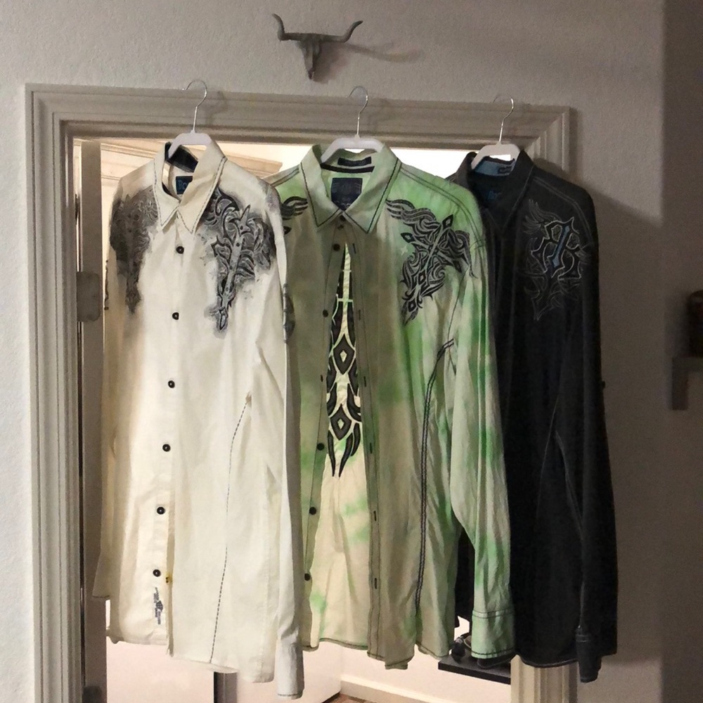 Roar Long Sleeve Shirts. Button Up